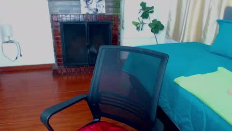 Tell me Emma online show from 05/21/26, 08:05