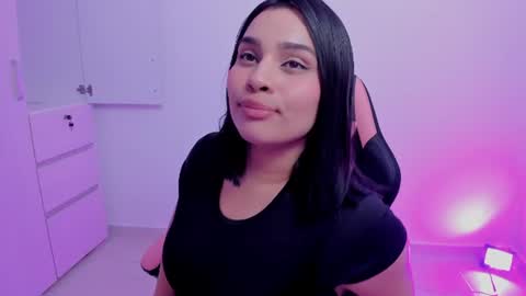 Emma online show from 07/15/26, 02:50