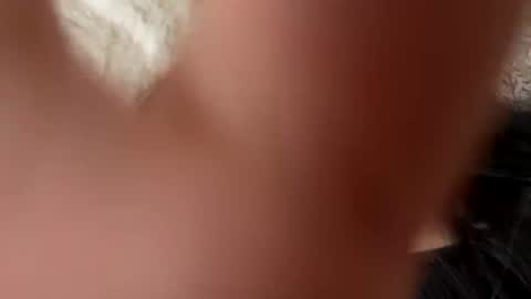 emma_johnson_ online show from 02/02/25, 07:57