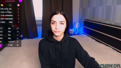 Snapshot of emma_jordan chatting on 01/25/25, 11:02 Emma online show from 01/25/25, 11:02