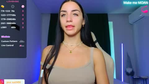 Snapshot of emma_jordan chatting on 09/17/25, 07:21 Emma online show from 09/17/25, 07:21