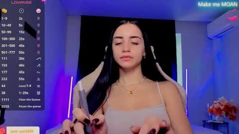 Snapshot of emma_jordan chatting on 11/10/25, 08:13 Emma online show from 11/10/25, 08:13