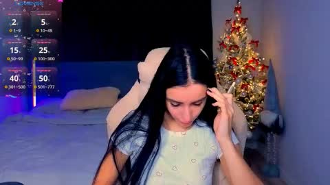 Emma online show from 01/14/26, 02:44