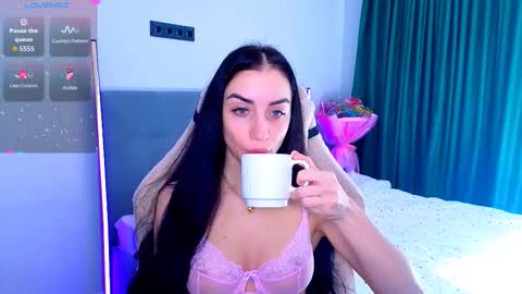 Emma online show from 03/11/26, 08:42