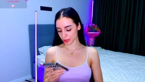 Emma online show from 03/28/26, 10:04