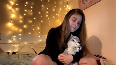 emma_just online show from 03/02/25, 05:25