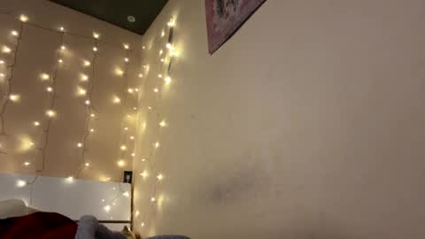 emma_just online show from 03/04/25, 06:18