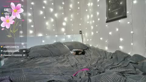 emma_just online show from 05/18/26, 08:25