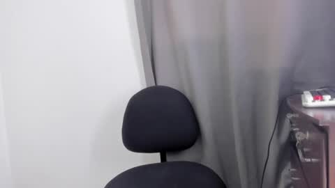 whises lits        online show from 07/18/26, 08:12