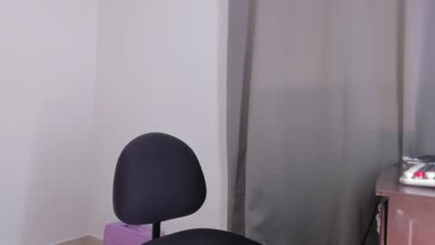 whises lits        online show from 08/02/26, 10:08