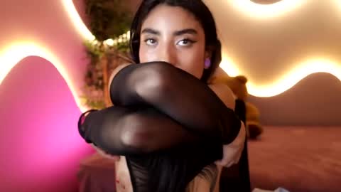 Emma online show from 04/10/26, 10:36