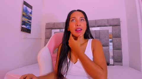 Emma online show from 03/02/25, 12:43