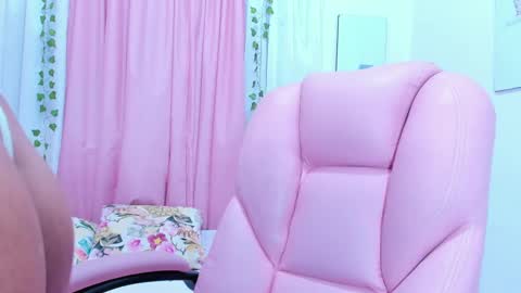 Emma online show from 03/04/25, 07:32