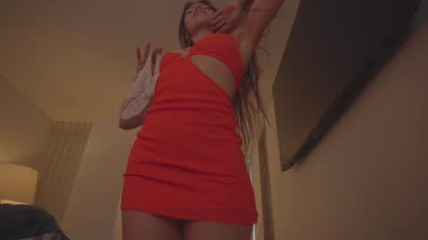 emma_lu1 online show from 01/16/25, 08:03