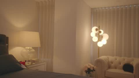 emma_lu1 online show from 01/24/25, 06:35