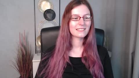 emma online show from 12/03/24, 01:10