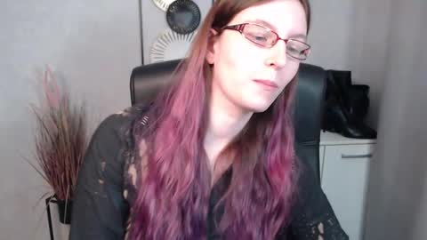 emma online show from 02/25/25, 12:34