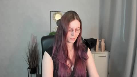 emma online show from 04/10/26, 06:07