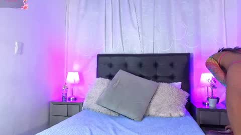 Snapshot of emma_martiin chatting on 07/14/26, 11:10 Im Emma online show from 07/14/26, 11:10