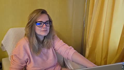 emma_misty_ online show from 10/13/25, 02:06
