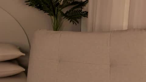 Emma Morgann online show from 11/22/25, 11:09