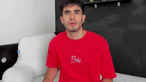 Snapshot of emma_muscle_ chatting on 02/16/25, 05:04 emma online show from 02/16/25, 05:04