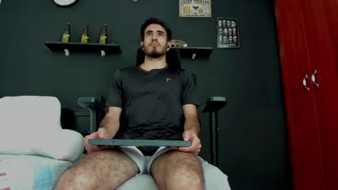 Snapshot of emma_muscle_ chatting on 09/17/25, 03:57 emma online show from 09/17/25, 03:57