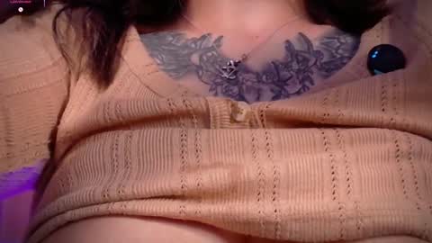 Emma Rouse Independent Model online show from 11/12/25, 06:19