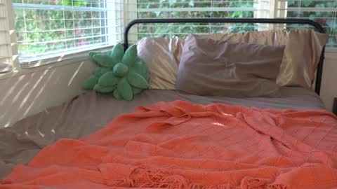 Emma Ruby online show from 01/18/25, 06:10