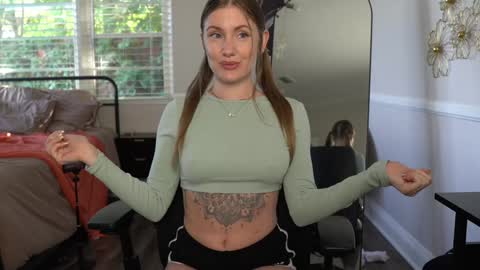 Emma Ruby online show from 02/07/26, 06:00