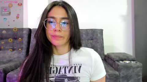 Emma online show from 01/12/25, 03:28