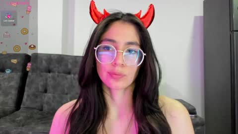 Emma online show from 02/01/25, 02:58