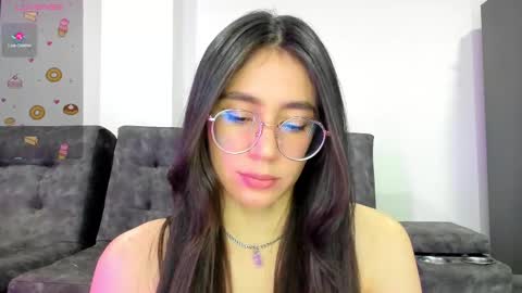 Emma online show from 02/14/25, 04:58