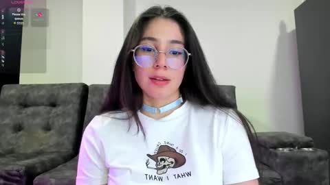 Emma online show from 10/10/25, 03:27