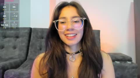 Emma online show from 05/25/26, 02:17