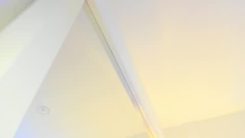 Ema online show from 01/12/25, 07:42