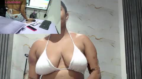 emma_trons_ online show from 08/04/26, 01:31