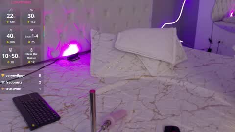 emma_visconti online show from 12/04/25, 02:26