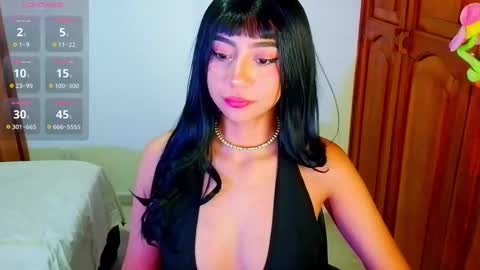 Snapshot of emma_web_ chatting on 11/03/25, 02:02 Emma web online show from 11/03/25, 02:02