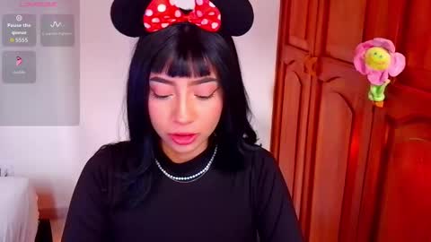 Snapshot of emma_web_ chatting on 11/11/25, 03:23 Emma web online show from 11/11/25, 03:23