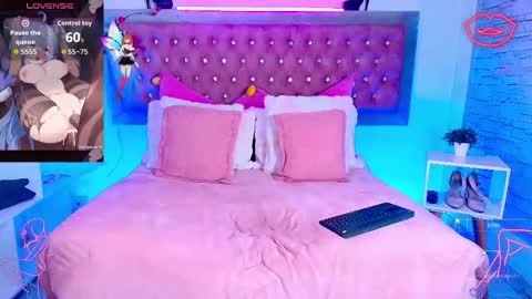 Snapshot of emma_wilder chatting on 11/07/25, 08:42 neko online show from 11/07/25, 08:42