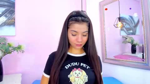 Emma  online show from 11/13/25, 04:39