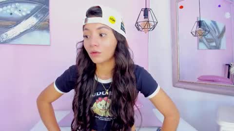 Emma  online show from 11/22/25, 08:30