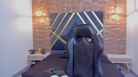 EMMA online show from 11/11/25, 05:24