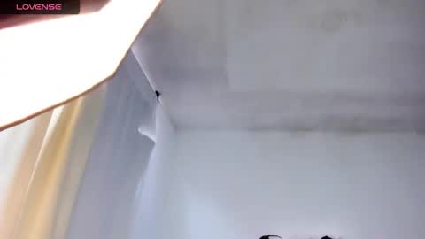 modelo independente online show from 02/03/26, 10:26