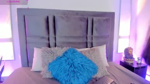 emma becket online show from 02/12/25, 07:34