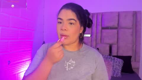 emma becket online show from 01/11/26, 03:44