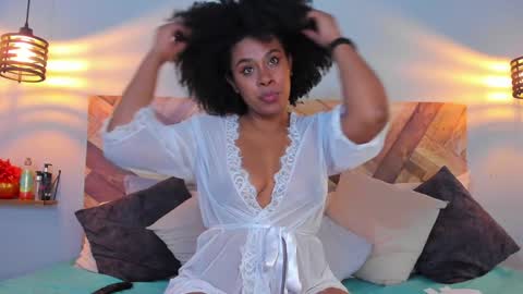 Emma Brant online show from 01/17/25, 01:57