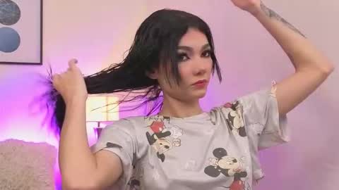 Emma  online show from 02/28/26, 09:49