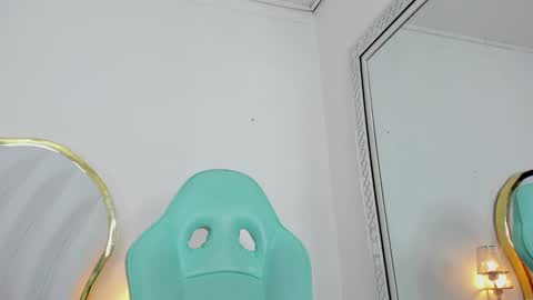 Welcome Im yosein  Your love is my passion activate it with your tips and enjoy with me online show from 01/31/25, 11:56